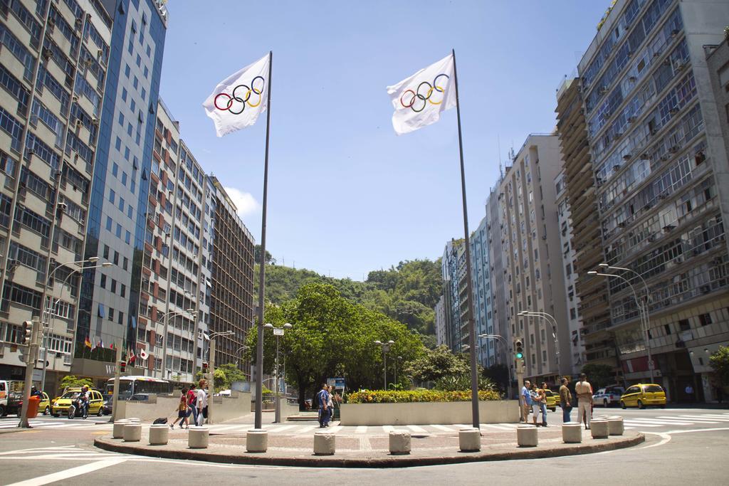 Copacabana Oceanview Suites: Beachfront Luxury with Modern Amenities Rio de Janeiro Exterior photo